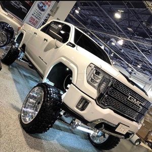 Meet your Posher, Alberto